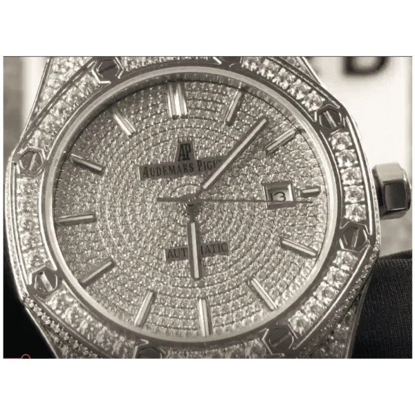 Audemars-Iced-Out-Replica.webp Audemars Iced Out Replica