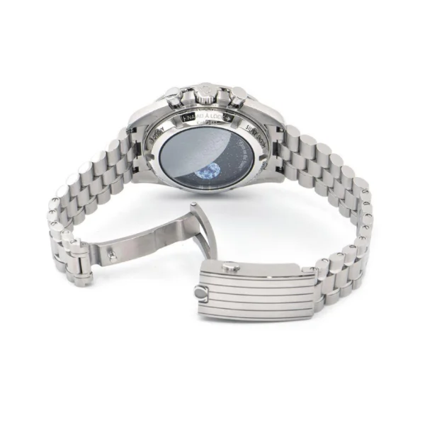 Speedmaster Silver Snoopy Award