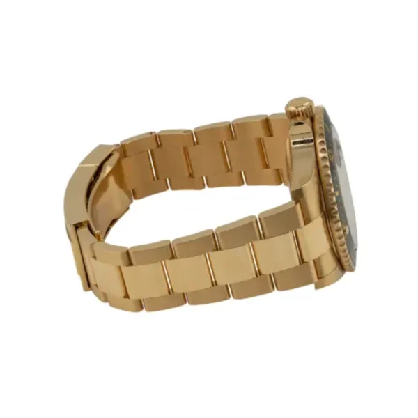 Rolex-Submariner-Date-126618-Yellow-Gold-Black-Dial-Replica-4.webp Rolex Submariner Date 126618 Yellow Gold Black Dial Replica