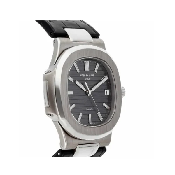 patek-nautilus-5711g-001-replica-2-45.webp Patek Philippe Nautilus 5711G-001 Replica