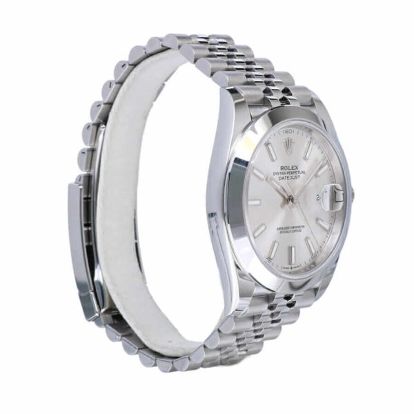 rolex-datejust-ii-gold-126303-replica-1-3.jpg Rolex Datejust 126334 Silver Dial Replica